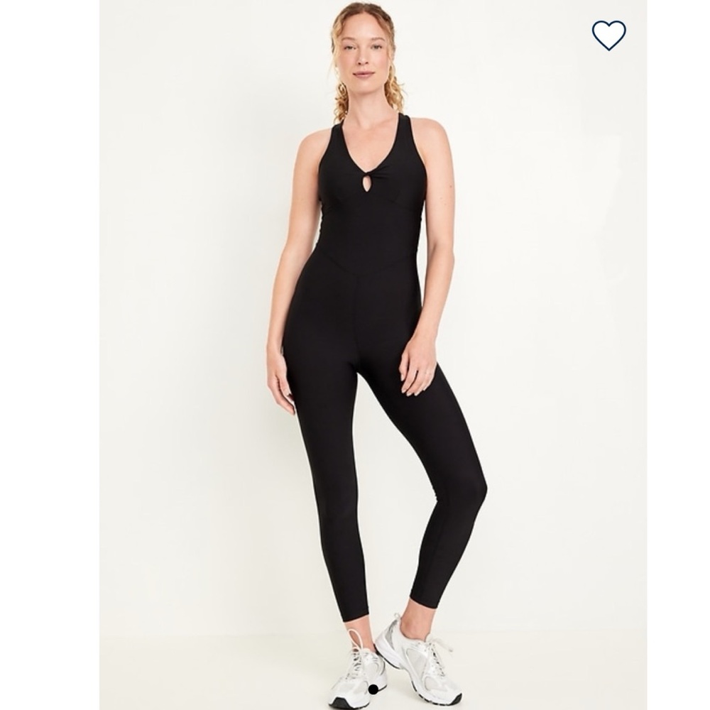 🖤Old Navy PowerSoft Jumpsuit